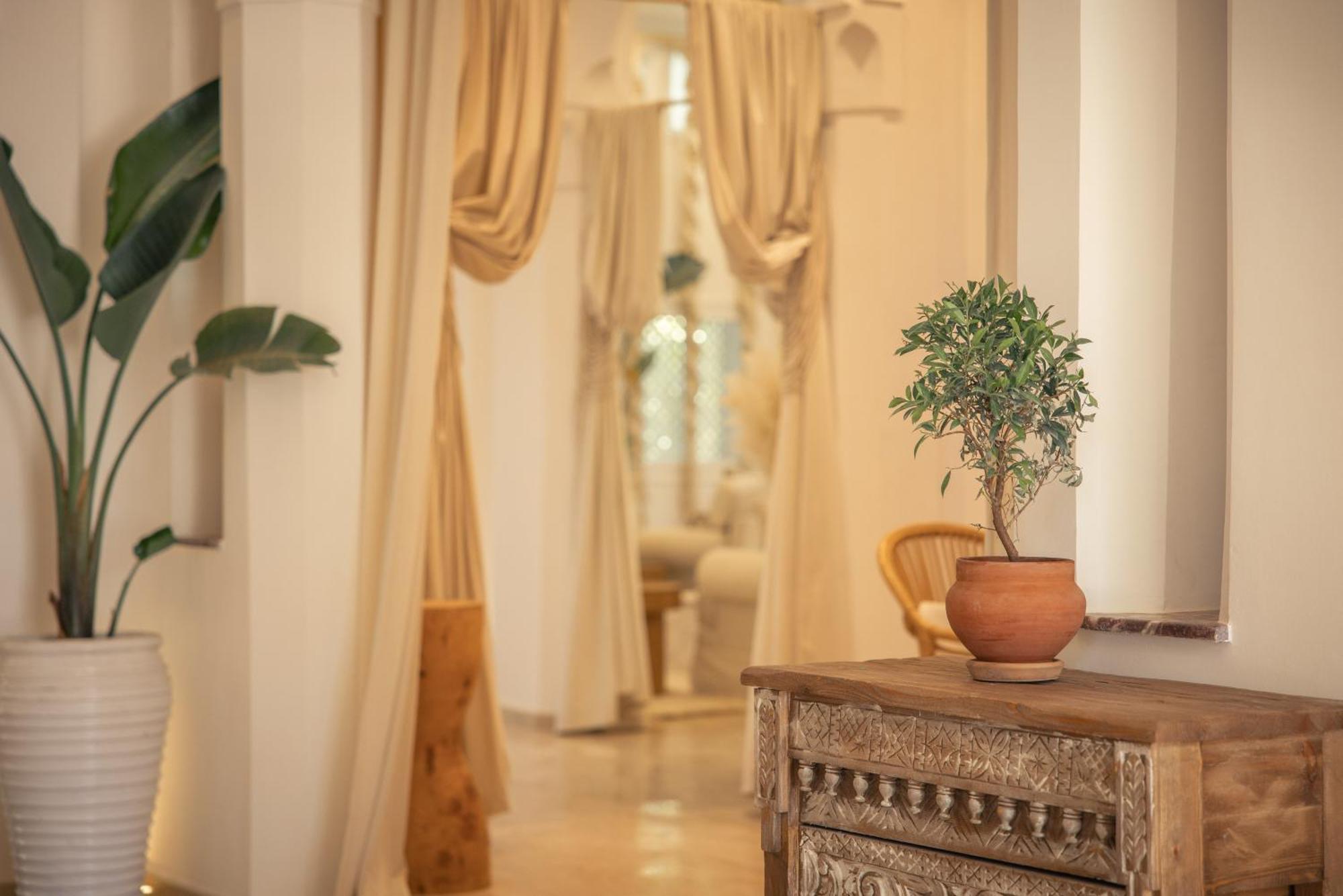 Les Palmiers Boutique Hotel & Spa มาร์ราเกช ภายนอก รูปภาพ